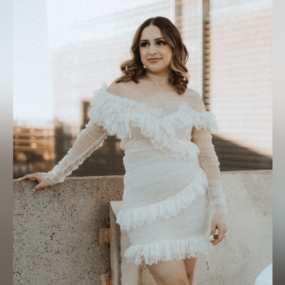 House of CB Sorrel ivory mini dress! Size S